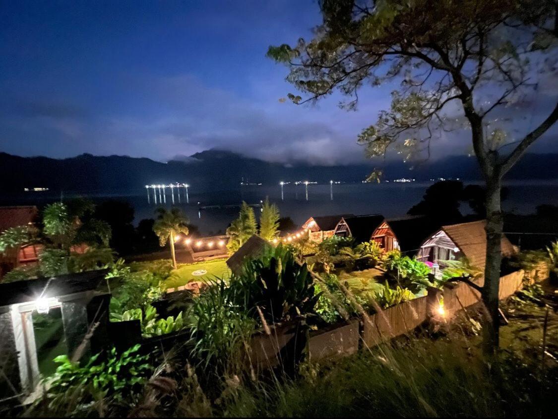 Enjung Segara Bed and Breakfast Bangli Exteriör bild